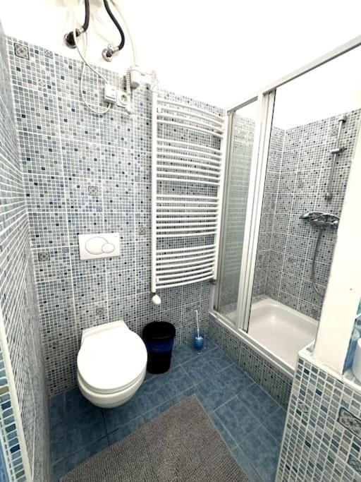 F2 Ultra Central Danube Loft بودابست المظهر الخارجي الصورة